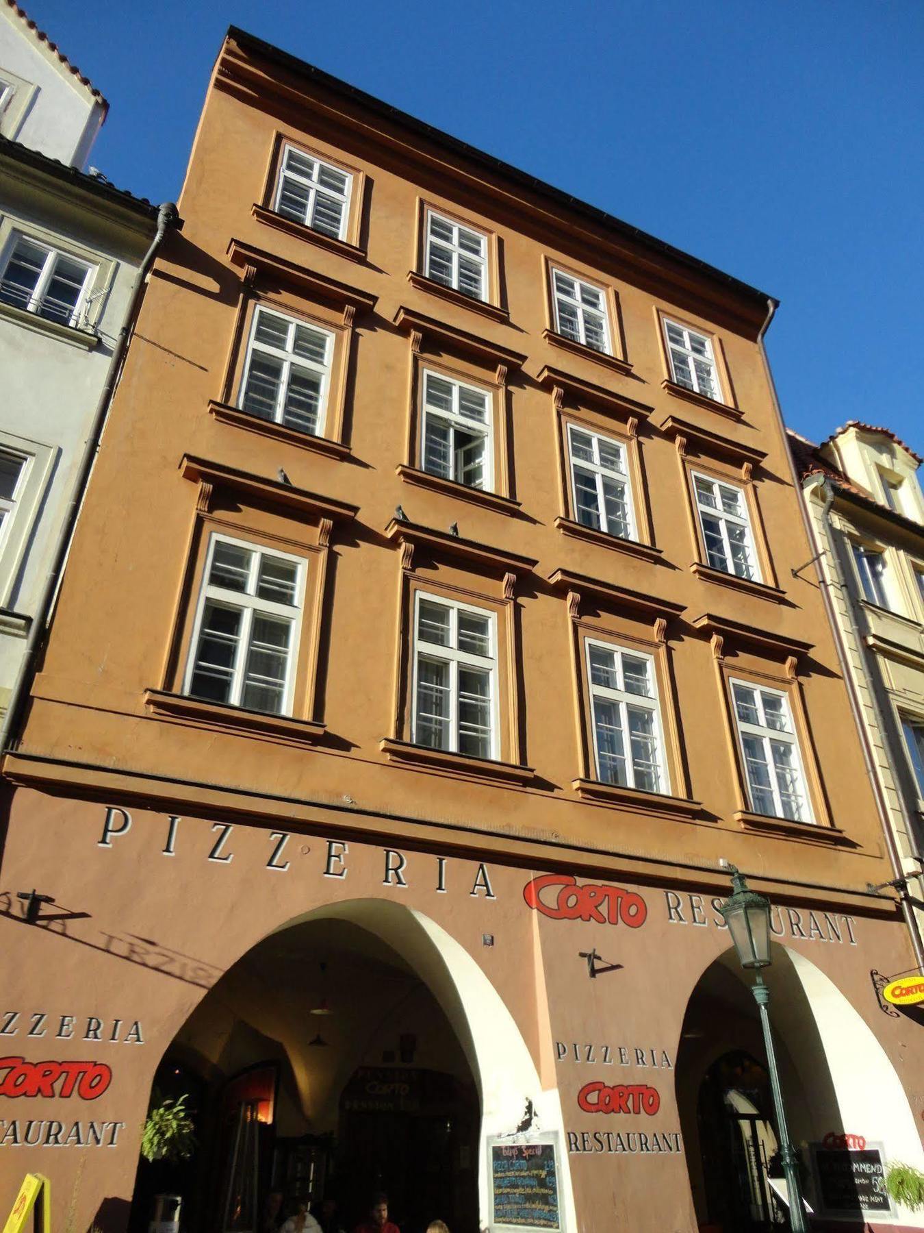 Pension Tara Praga Exterior foto